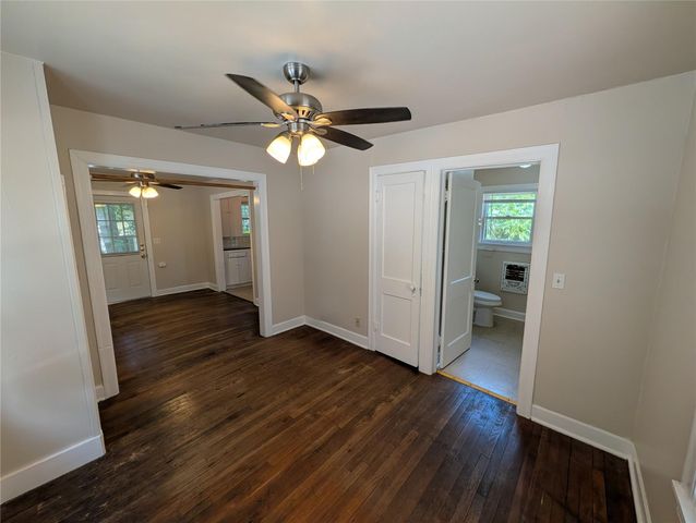 304 E 42nd ST, Austin, TX 78751