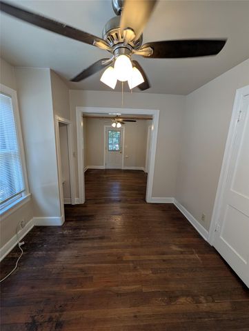 304 E 42nd ST, Austin, TX 78751