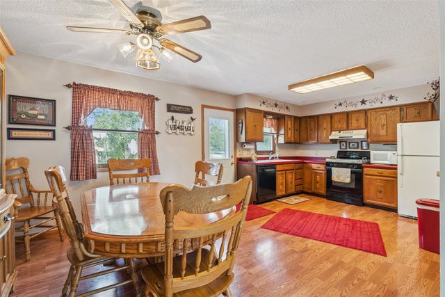 107 NW 7th Street, Grimes, IA 50111