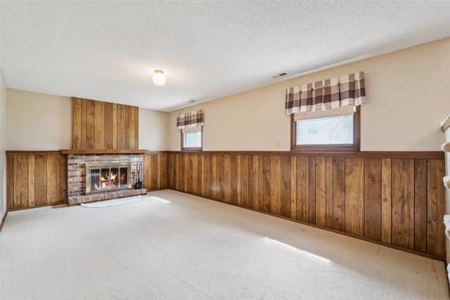 107 NW 7th Street, Grimes, IA 50111