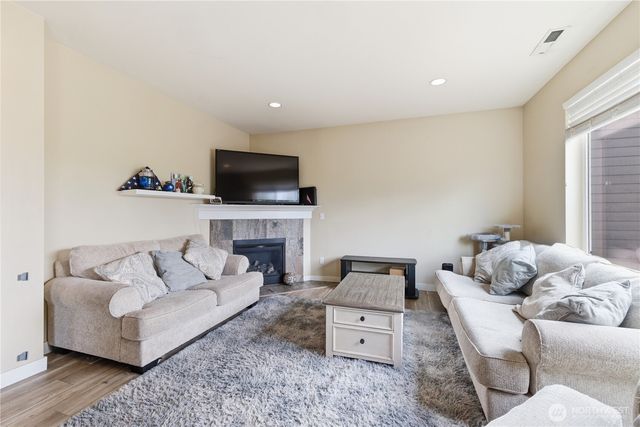 15514 79th Avenue E, Puyallup, WA 98375