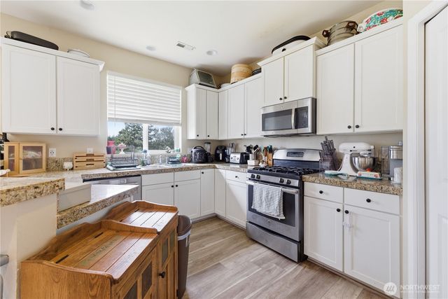 15514 79th Avenue E, Puyallup, WA 98375