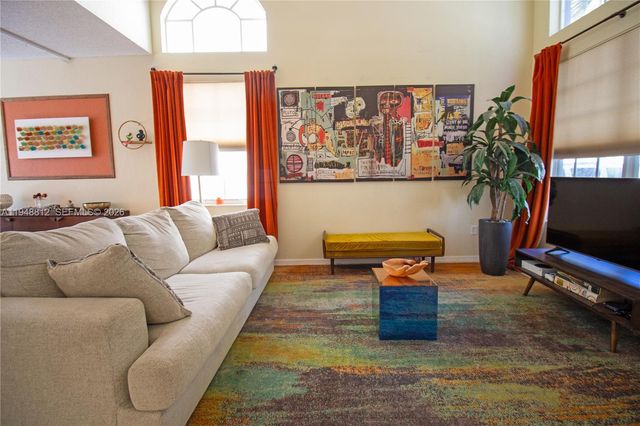 15826 NW 11th St, Pembroke Pines, FL 33028