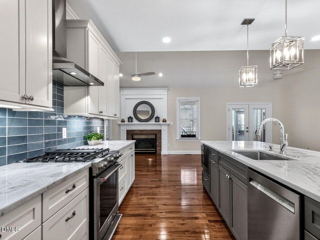 100 Gables Point Way, Cary, NC 27513