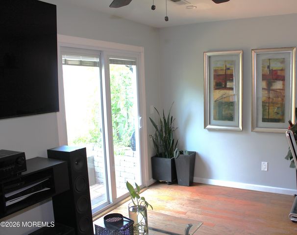 96 Joan Court, Jackson, NJ 08527