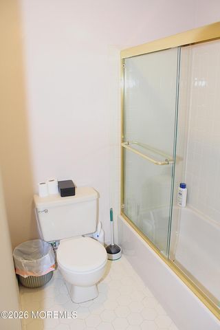 96 Joan Court, Jackson, NJ 08527