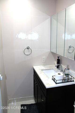 96 Joan Court, Jackson, NJ 08527