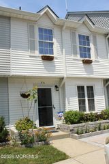 96 Joan Court, Jackson, NJ 08527