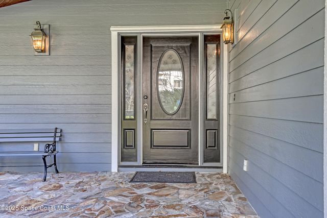 940 W Whitmire Drive, Melbourne, FL 32935