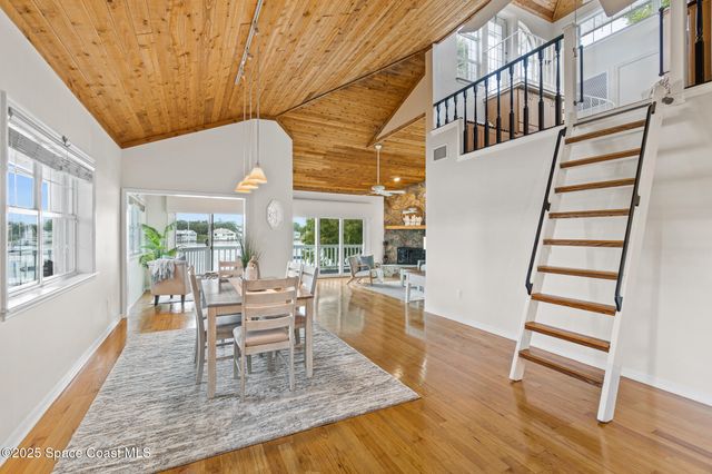 940 W Whitmire Drive, Melbourne, FL 32935