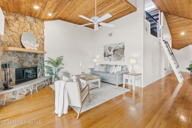 940 W Whitmire Drive, Melbourne, FL 32935