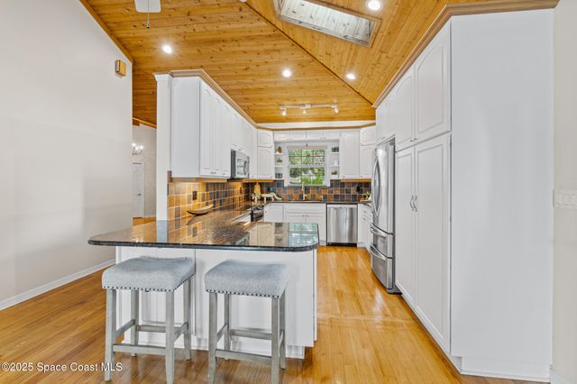 940 W Whitmire Drive, Melbourne, FL 32935