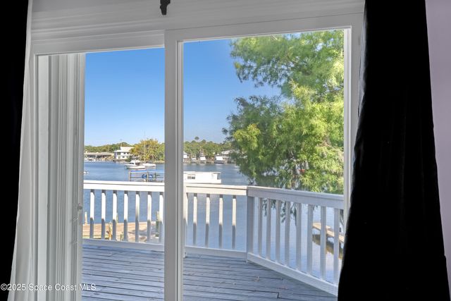 940 W Whitmire Drive, Melbourne, FL 32935