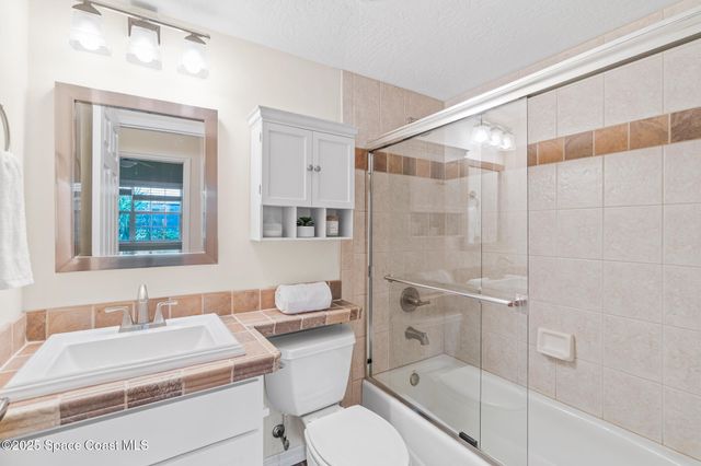 940 W Whitmire Drive, Melbourne, FL 32935