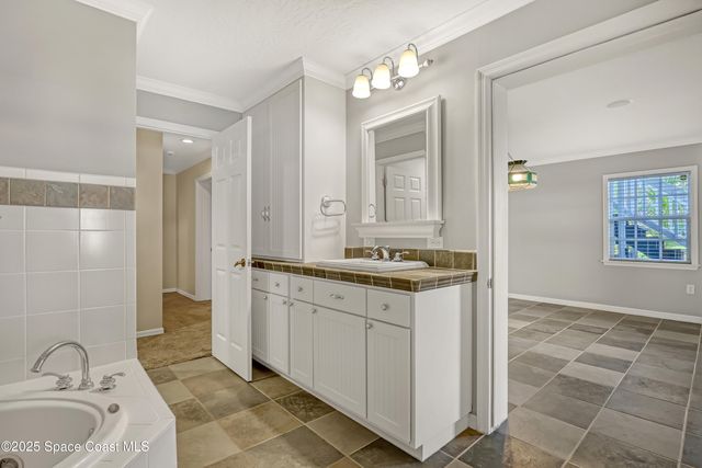 940 W Whitmire Drive, Melbourne, FL 32935