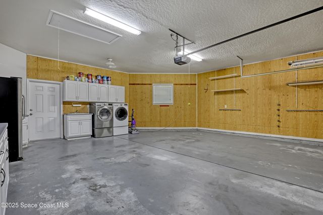 940 W Whitmire Drive, Melbourne, FL 32935