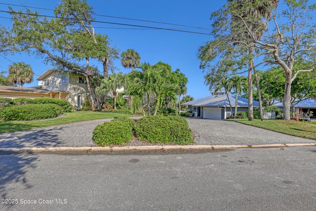 940 W Whitmire Drive, Melbourne, FL 32935