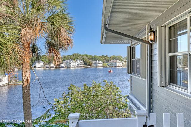 940 W Whitmire Drive, Melbourne, FL 32935