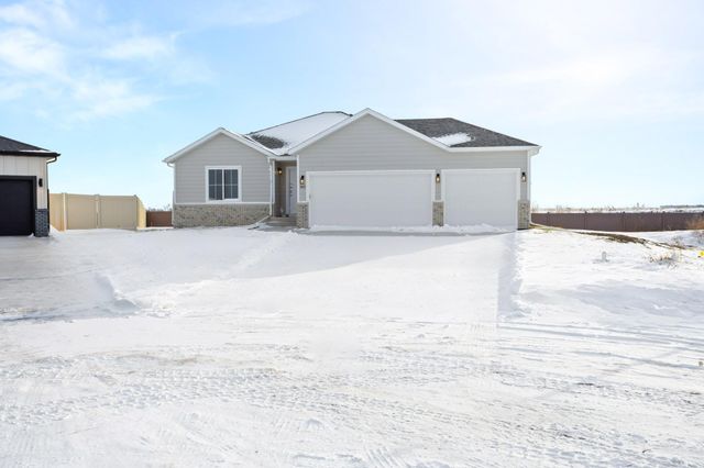 885 2nd Avenue, Horace, ND 58047