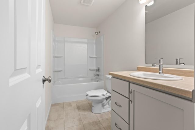 885 2nd Avenue, Horace, ND 58047