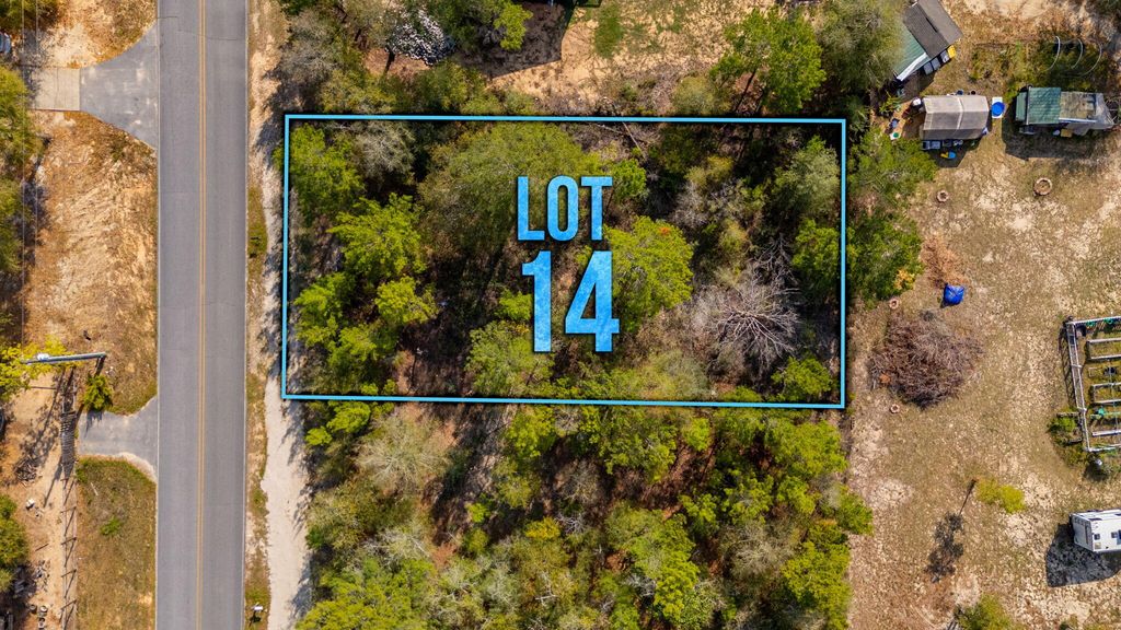 Lot 14 W Dogwood Avenue, Defuniak Springs, FL 32433