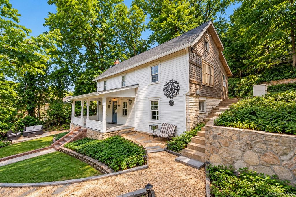 1673 Northern Boulevard, Roslyn, NY 11576 — photo 3