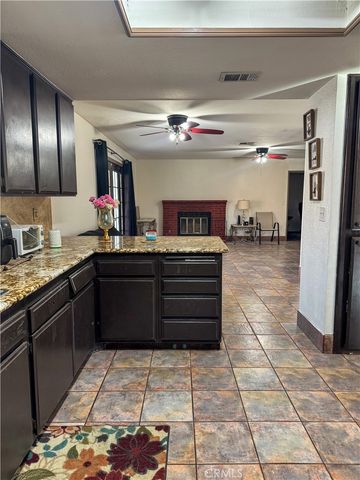 1251 Herzel, Lancaster, CA 93535