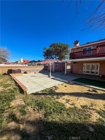 1251 Herzel, Lancaster, CA 93535