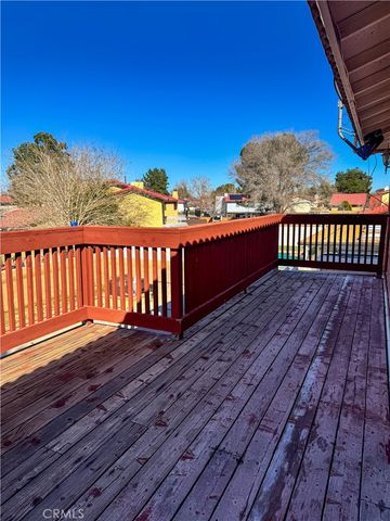 1251 Herzel, Lancaster, CA 93535
