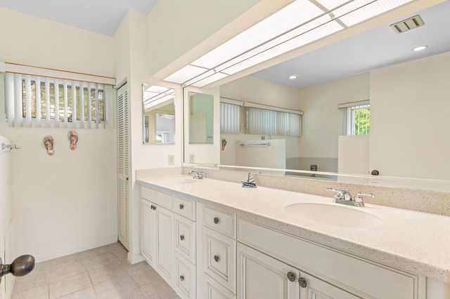2584 Muirfield Court, Wellington, FL 33414