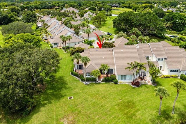 2584 Muirfield Court, Wellington, FL 33414