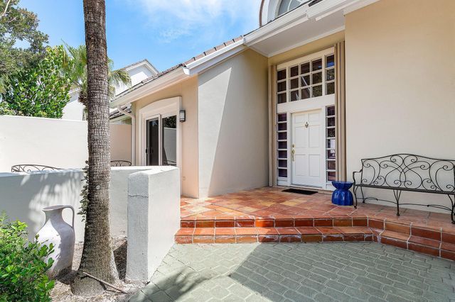 2584 Muirfield Court, Wellington, FL 33414