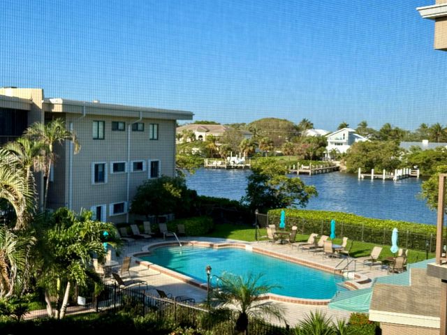 3605 S Ocean Boulevard 311, South Palm Beach, FL 33480