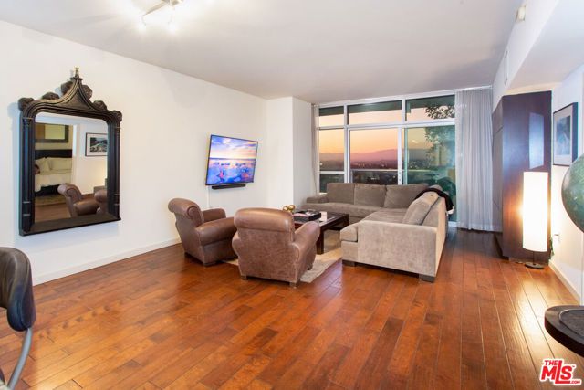 13700 Marina Pointe Drive 1507, Marina Del Rey, CA 90292