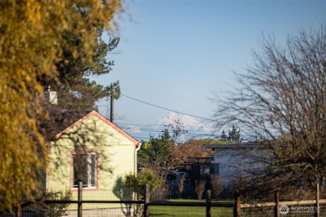 206 E Vashon Avenue, Port Angeles, WA 98362