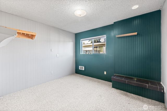 206 E Vashon Avenue, Port Angeles, WA 98362