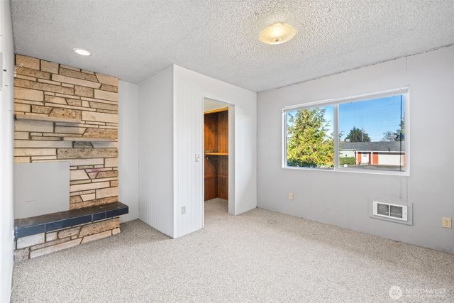 206 E Vashon Avenue, Port Angeles, WA 98362