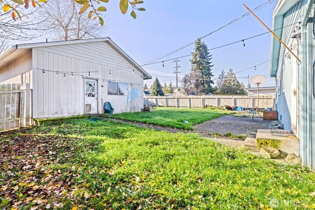 206 E Vashon Avenue, Port Angeles, WA 98362