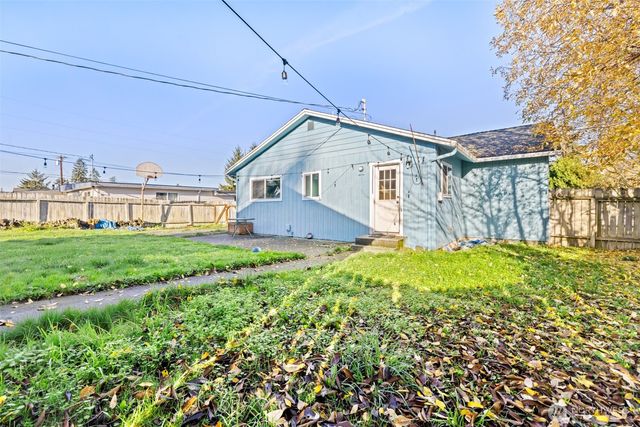 206 E Vashon Avenue, Port Angeles, WA 98362