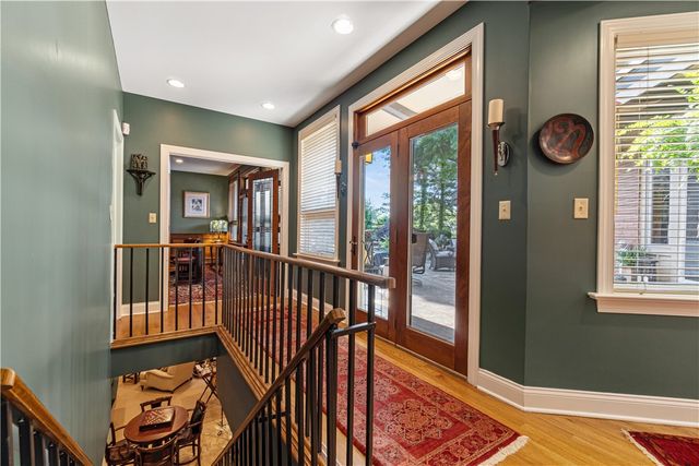 1789 Hastings Mill Rd, Upper St Clair, PA 15241