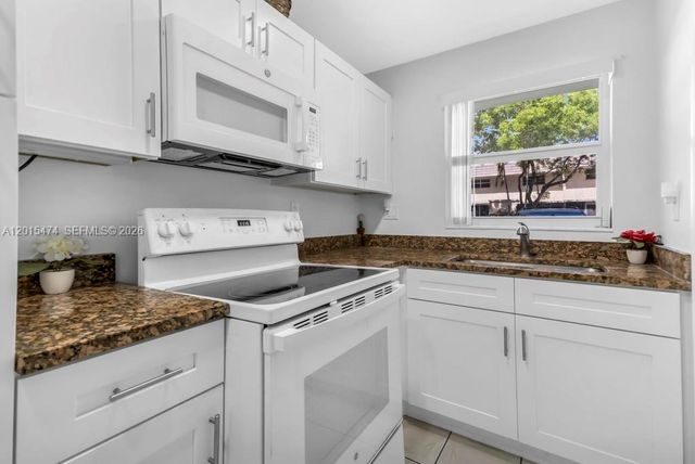 1425 Arthur St 103A, Hollywood, FL 33020