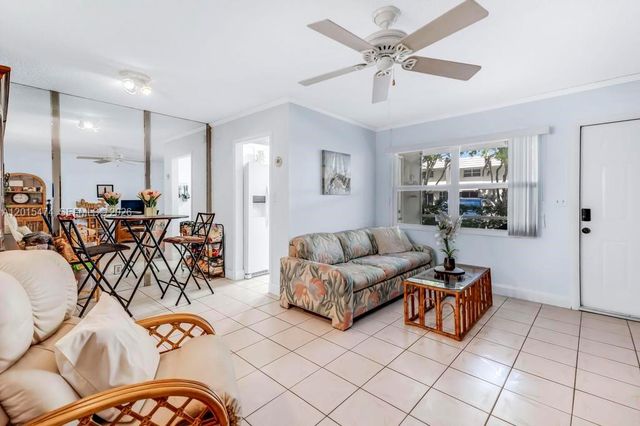 1425 Arthur St 103A, Hollywood, FL 33020