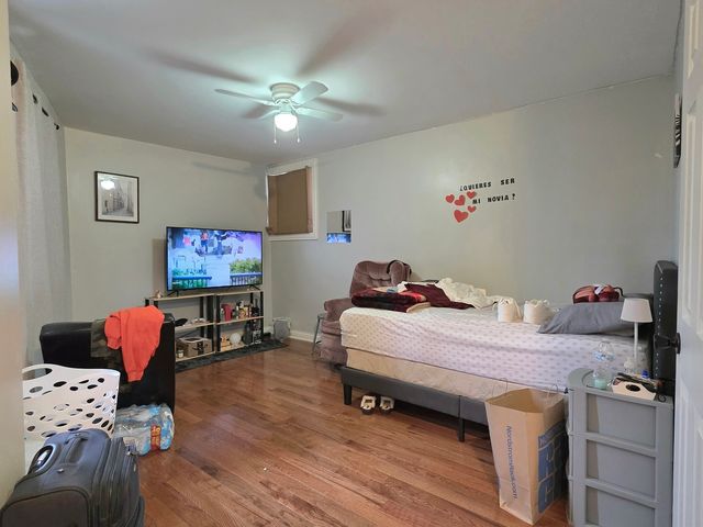 1213 Orchard Avenue, Chicago Heights, IL 60411