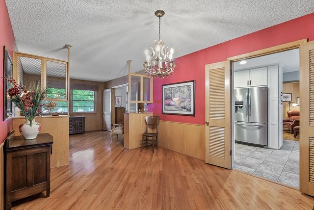 11613 Shady Oak Drive, Minnetonka, MN 55343