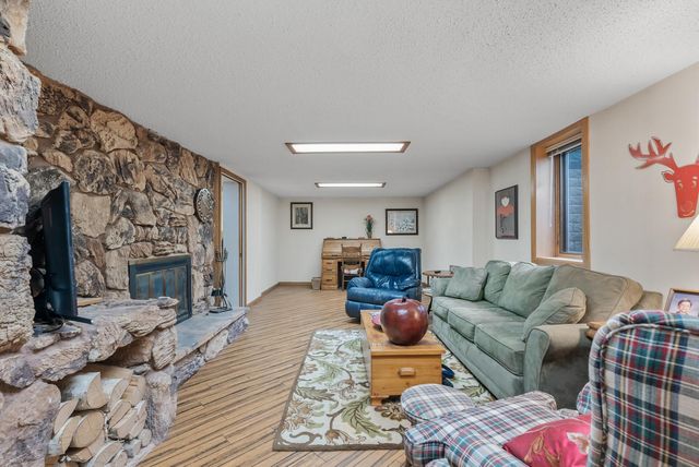 11613 Shady Oak Drive, Minnetonka, MN 55343