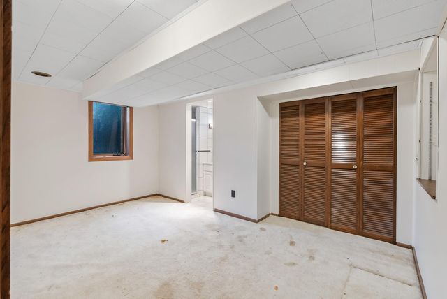 11613 Shady Oak Drive, Minnetonka, MN 55343