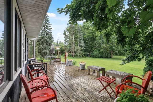 11613 Shady Oak Drive, Minnetonka, MN 55343