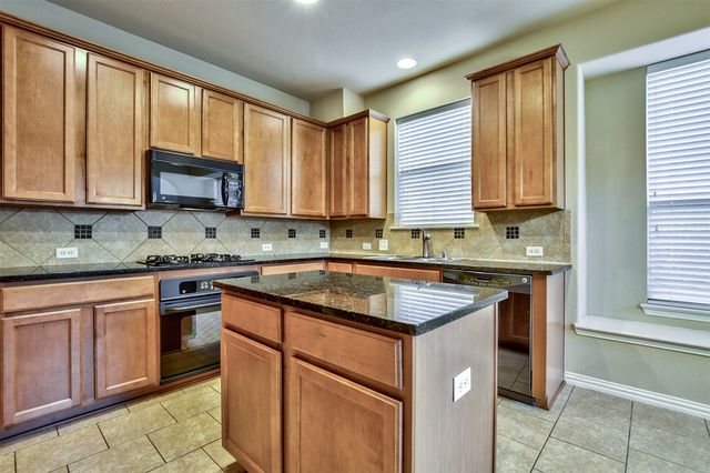 2717 Tangerine Lane, Plano, TX 75074