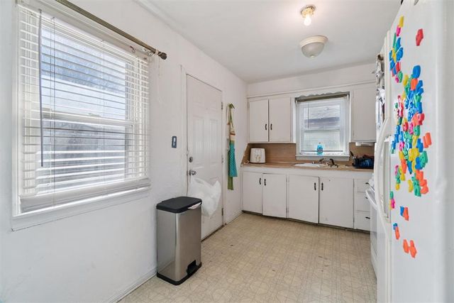 1224 SW 44th Street, Oklahoma City, OK 73109