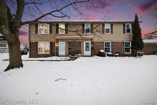 6852 New Providence Way, Canton, MI 48187